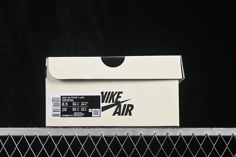All categories Nk Air Force 1 Air Force series Nk Air Force 1 Low Air Force low-top Nike Air Force 1'07 Low joint model Air Force 1 low-top casual sneakers DW8806-017
